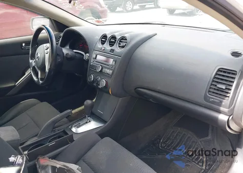 2008 Nissan Altima 3.5 Se z USA, uszkodzony, nr VIN 1N4BL24E28C132615